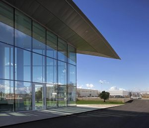 Kortimed Headquarters in Spain by Pierattelli Architetture