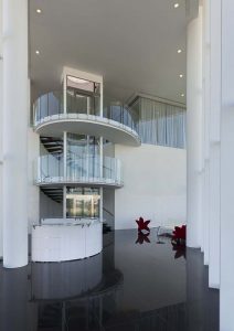 Kortimed Headquarters in Spain by Pierattelli Architetture