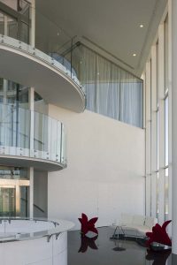 Kortimed Headquarters in Spain by Pierattelli Architetture