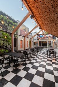 La Bona Nit Pizza Restaurant by Gastón Péndola & María José Péndola