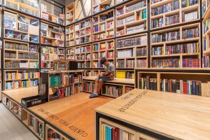 Quade by Estudio Montevideo