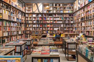 Quade by Estudio Montevideo