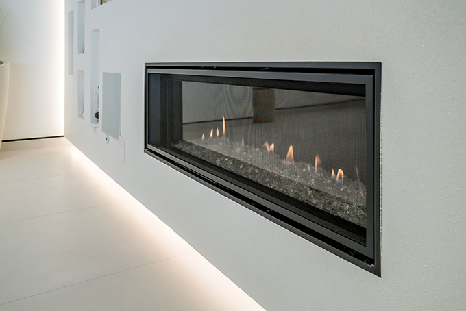 The Queen by Alex Sandulescu