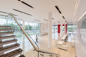 Toyota Motor Center Córdoba by eeg arquitectos