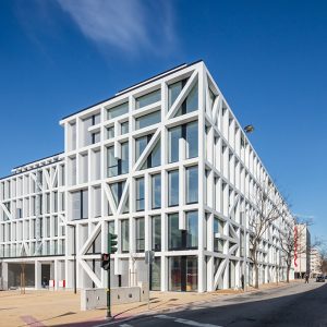 URBO Business Center by Nuno Capa Arquitecto