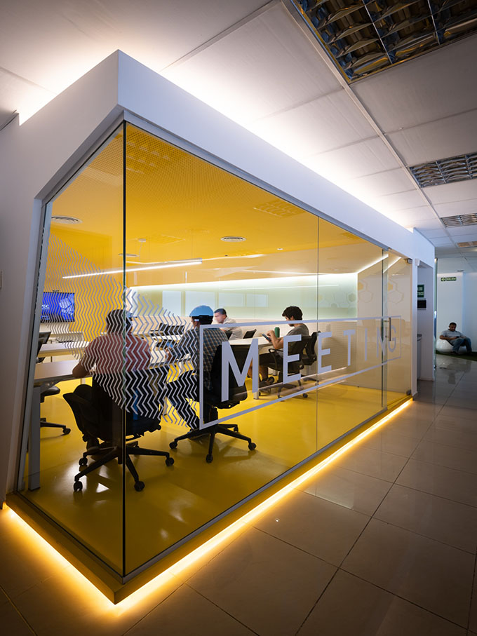Ascentio Technologies Office by Baremberg Bass Estudio de Arquitectura