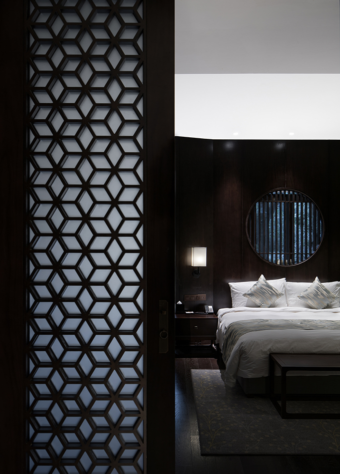 Hangzhou Ya Gu Quan Shan Hotel Renovation by UAD