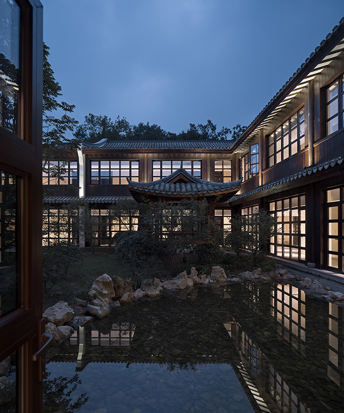 Hangzhou Ya Gu Quan Shan Hotel Renovation by UAD