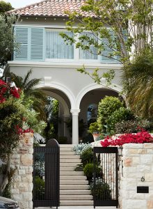 Peppertree Villa by Luigi Rosselli Architects