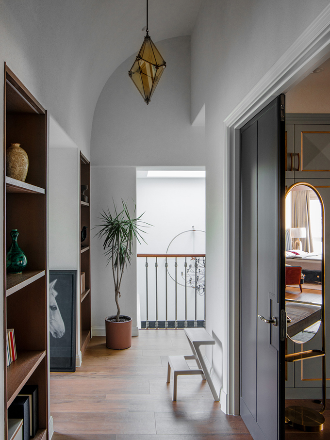Shi Guang Home by Lyu Aihua
