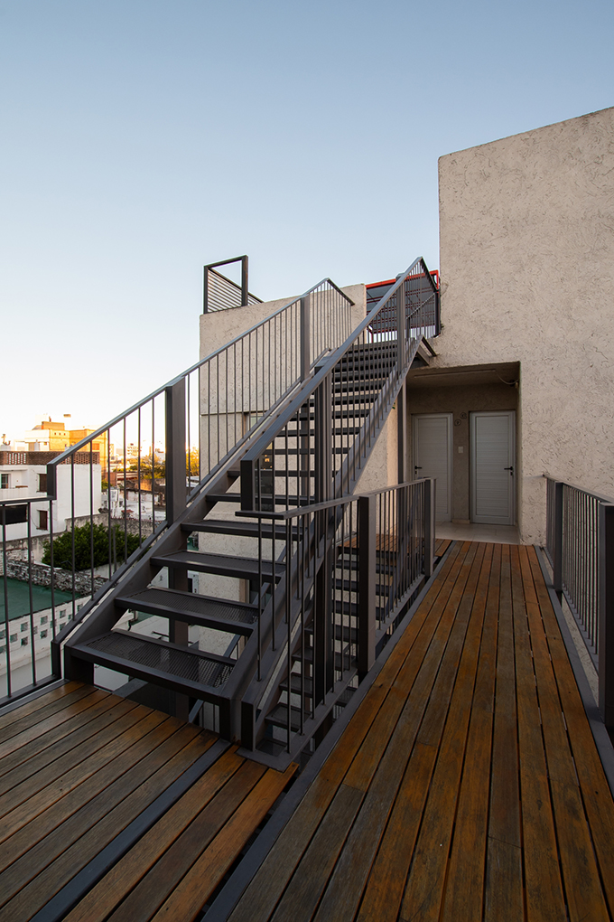 Tres / Cinco / Uno by ARIAS RANEA ARCHITECTS