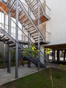 Tres / Cinco / Uno by ARIAS RANEA ARCHITECTS