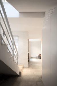 A Hillside House by Ming Ding Spatial Art Studio