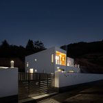 A Hillside House by Ming Ding Spatial Art Studio
