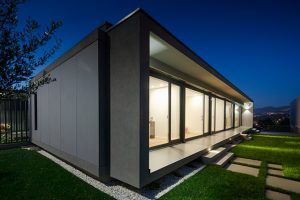 BOX XL Houses in Portugal by ZEGNEA