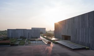 Cyrus Tang Foundation Center by UAD