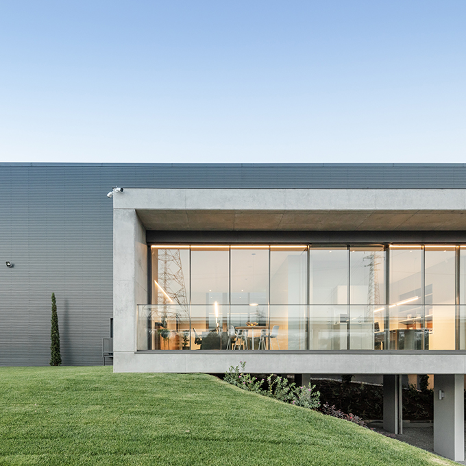 FACOL Offices designed by Ana Coelho Arq