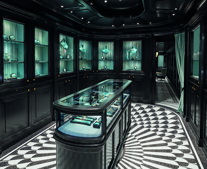 First Gucci Boutique Dedicated To High Jewelry opens in Place Vendôme