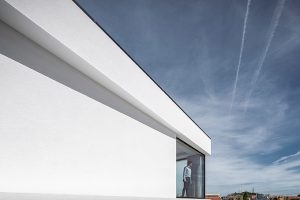 House MM in Portugal by Sérgio Miguel Godinho Architect