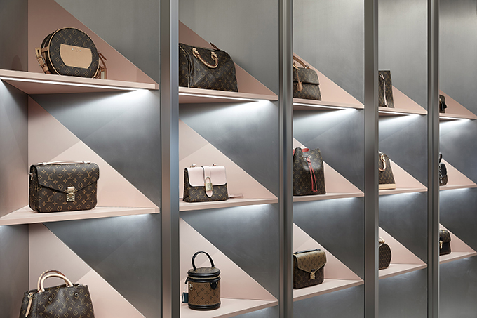 MUSÉE Flagship Store in Beijing by Studio8 - Archiscene