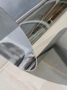 Cantilever Table by nea studio