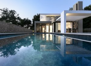 Choosing the Ideal Swimming Pool – Everything You Need to Know