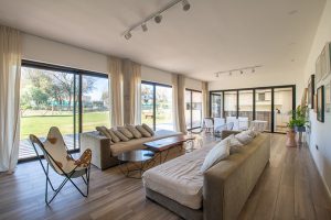 HOUSE LLV by FLV Arquitectura