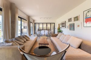 HOUSE LLV by FLV Arquitectura