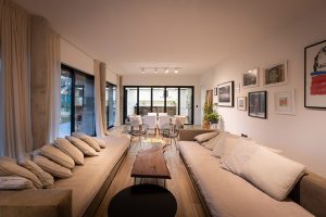 HOUSE LLV by FLV Arquitectura