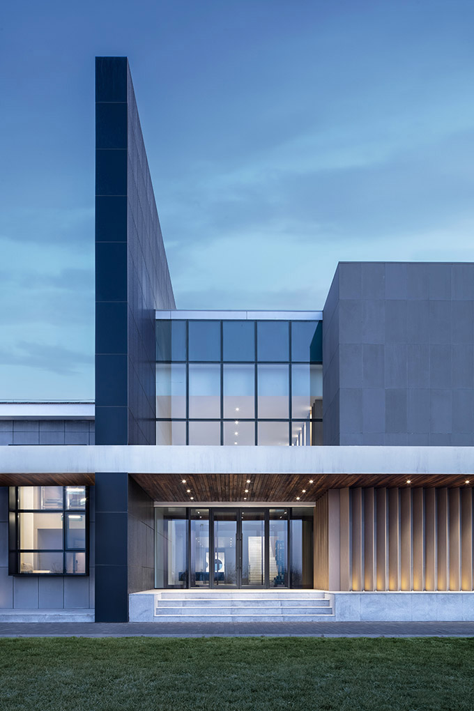 Tenglong Apartment's Apace Design by CUN Design