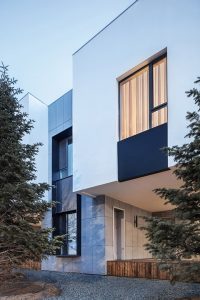 Tenglong Apartment's Apace Design by CUN Design