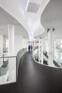 Vitrolles Media Library by Jean-Pierre Lott