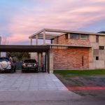 House 354 by Pinasco/Pinasco Arquitectos