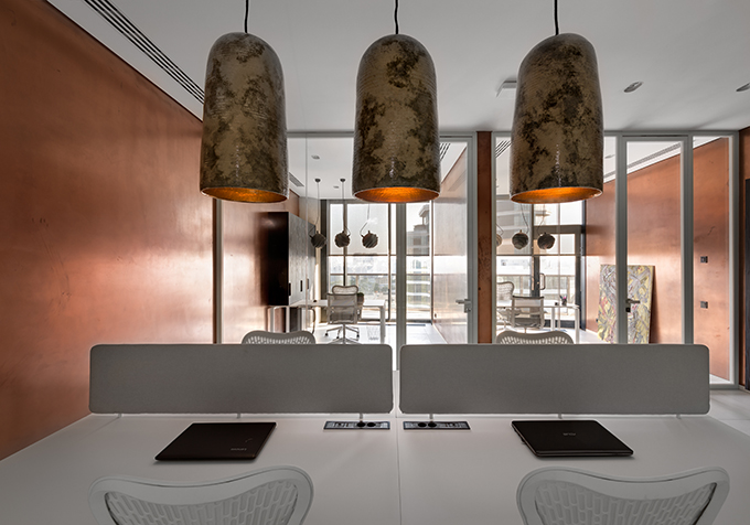 IQ-19 by Sergey Makhno Architects