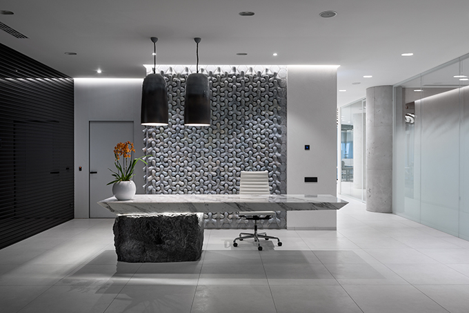 IQ-19 by Sergey Makhno Architects