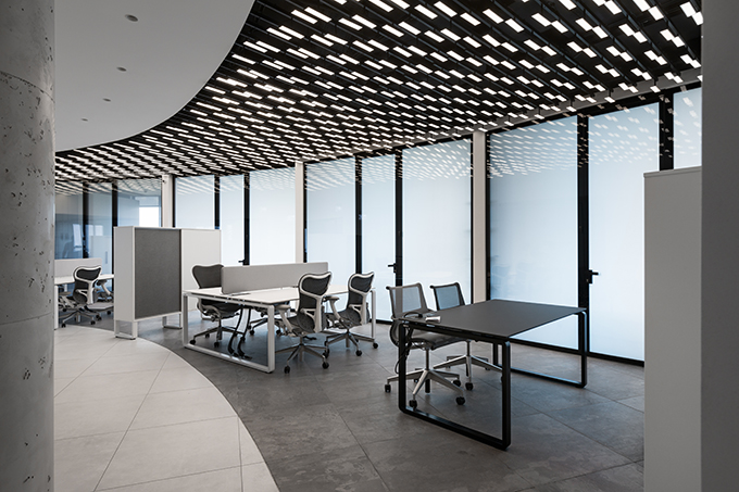 IQ-19 by Sergey Makhno Architects