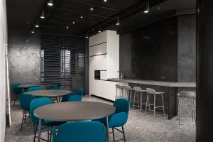 IQ-19 by Sergey Makhno Architects