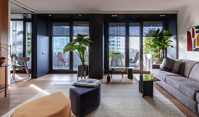 Llull Apartment by YLAB Arquitectos