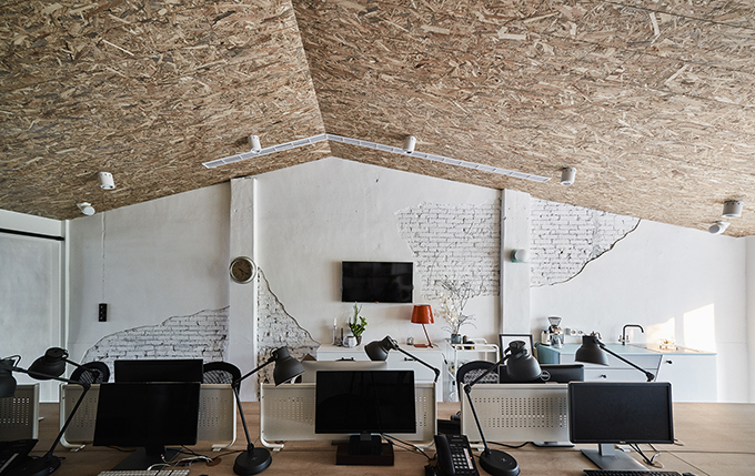 Ris Workspace by Ris Interior Design