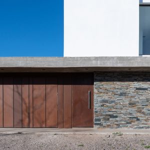 Vivienda en La Cascada by MZ Arquitectos