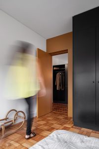 Apartamento do Morro by HAS – Hinterland Architecture Studio