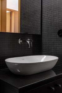 Apartamento do Morro by HAS – Hinterland Architecture Studio