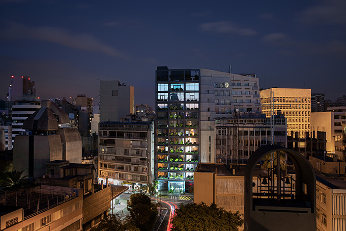 Banque du Liban CMA by Karim Nader Studio