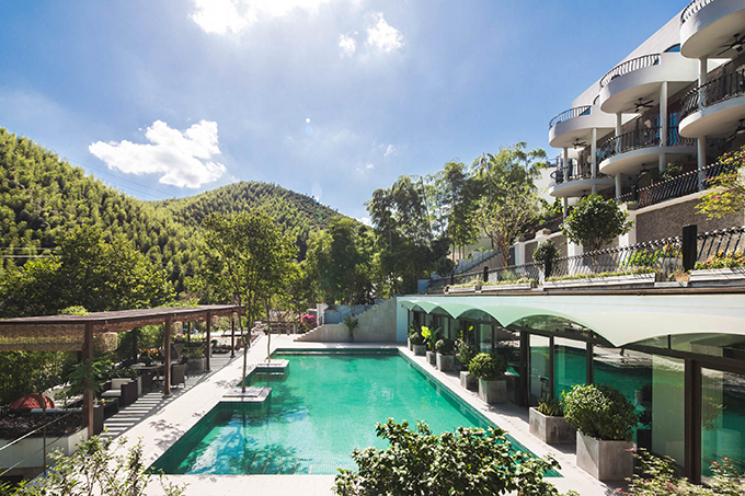 Cloud Hotel Renovation Project by STUDIO8