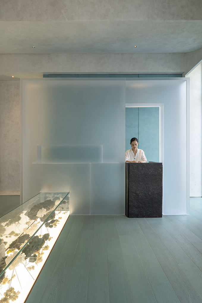 Exhibition of Frozen Time by Waterfrom Design