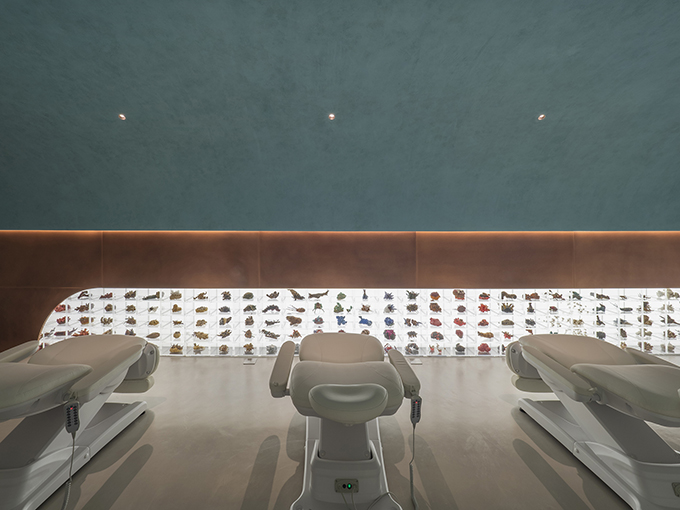 Exhibition of Frozen Time by Waterfrom Design