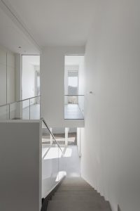 Le Stella by Jean-Pierre Lott Architecte