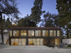 Morgan Phoa Library and Residence by SPFarchitects