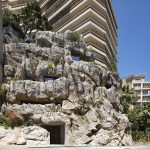 Villa Troglodyte by Jean-Pierre Lott Architecte