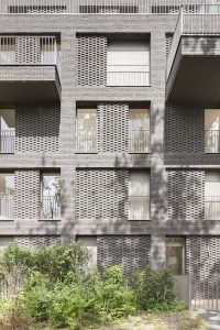 88 Housing Units along the Ourcq Canal in Pantin by Avenier Cornejo